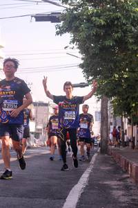 BIB: 21516, 2162, 21624
                            <button type="button" onclick="openModal(3751950)" class="btn btn-primary btn-sm float-right btn-popup" data-toggle="modal" data-target=".modal-high-quality">
                        <i class="fas fa-shopping-cart"></i> Add to Cart
                    </button>
                                            <button type="button" onclick="isThisMe(3751950, true)" class="btn btn-success btn-sm float-right btn-popup btn-isme hidden" data-toggle="tooltip" data-placement="bottom" title="นี่คือรูปของคุณใช่ไหม คลิกที่นี่เพื่อเอาเข้าอัลบั้ม">
                        <i class="fas fa-plus"></i> Add to album
                    </button>
                    <button type="button" onclick="isThisMe(3751950, false)" class="btn btn-warning btn-sm float-right btn-popup btn-isnotme hidden">
                        <i class="fas fa-ban"></i> Remove from album
                    </button>